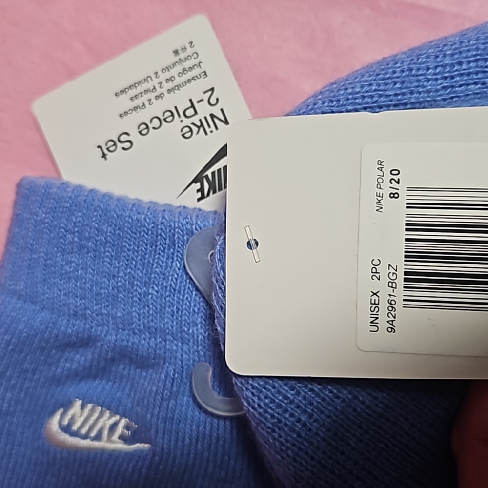 Nike Kids' Nan Futura Beanie Set: BLUE: NEW WITH TAGS - Picture 3 of 4